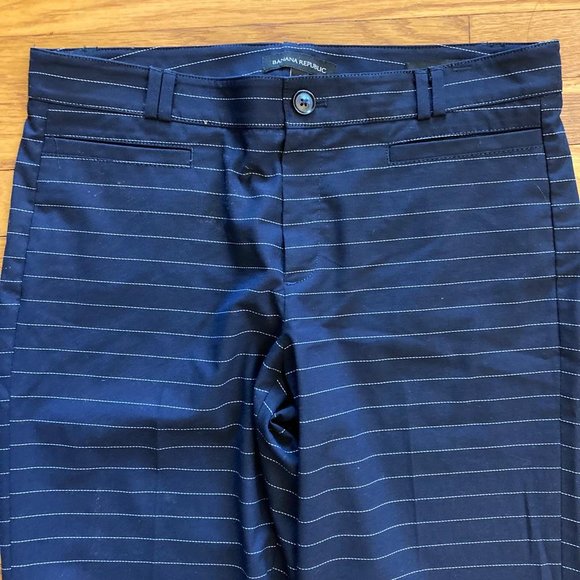 Banana Republic Logan Mid rise Menswear-inspired Cropped Pant 4 - Picture 9 of 10